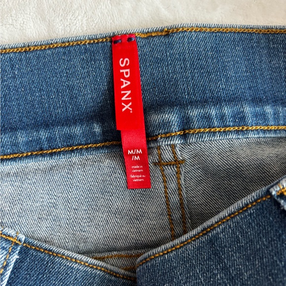 SPANX Jeans Blue Flare Leg High Waist Denim Size M - Picture 9 of 13